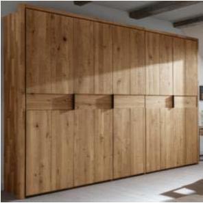 Kleiderschrank